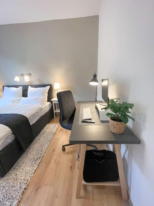 Modern Cozy Apt. -With 2 Tv, Netflix And Work Desk Essen Exterior photo